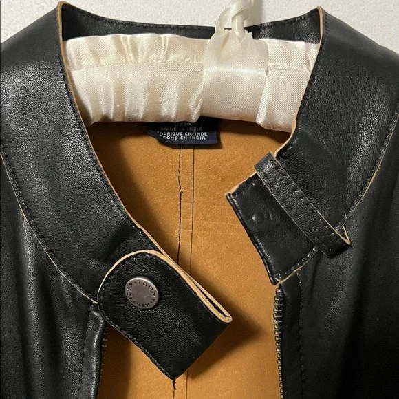 NWOT Tommy Hilfiger Black and Tan Leather Lightweight Jacket - Picture 7 of 11